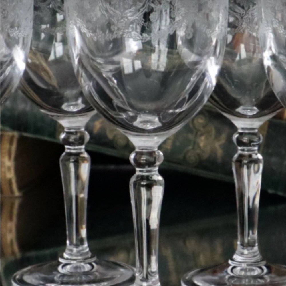 Cristal d'Arques
ROSERAIE 27 d 9 oz Clear Wine Glass 6 glasses